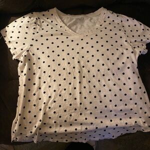 Old Navy Black and White Polka Dot V-Neck Tee